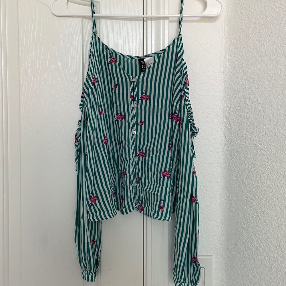Women’s off shoulder top